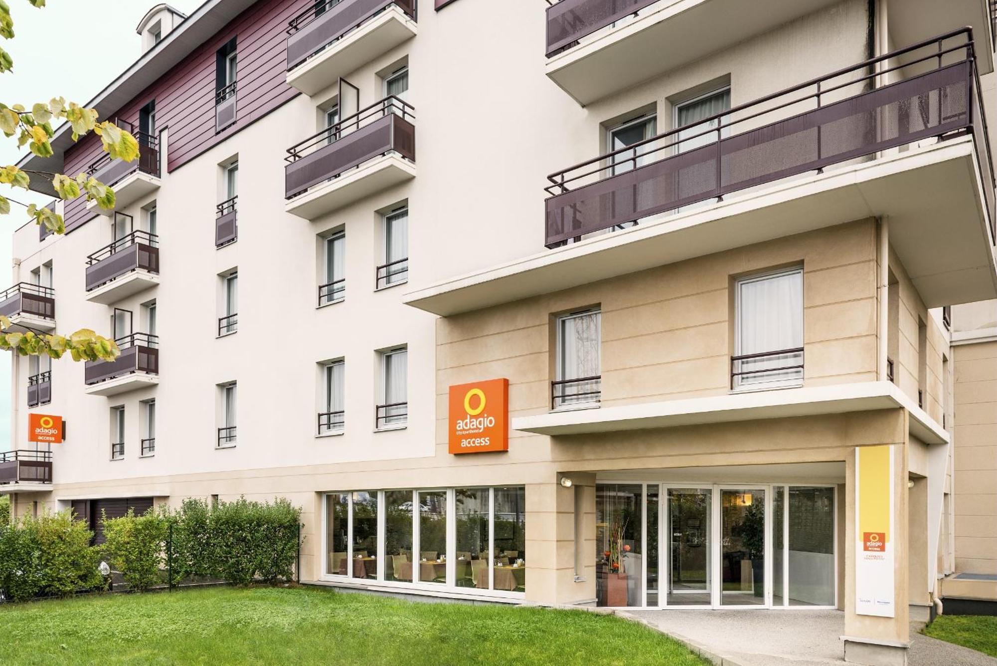 Aparthotel Adagio Access Carrieres Sous Poissy Eksteriør billede